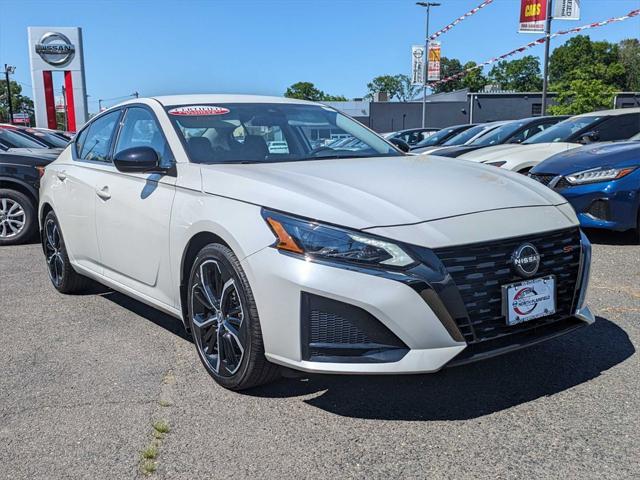 2023 nissan altima sr fwd