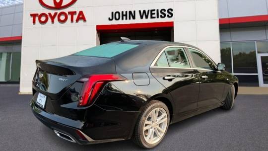 2023 cadillac ct4 luxury