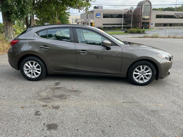 2016 mazda mazda3 i grand touring