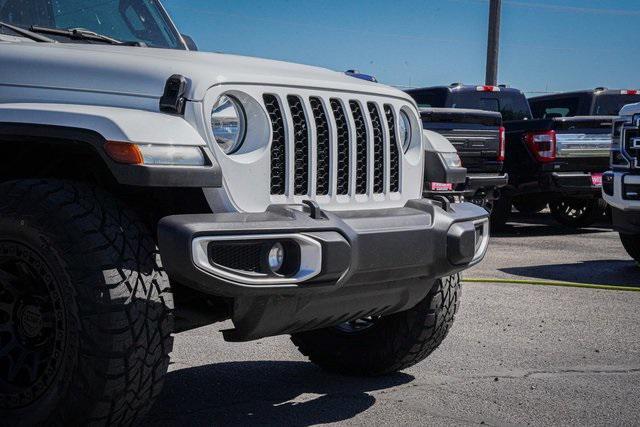 2022 jeep gladiator sport s
