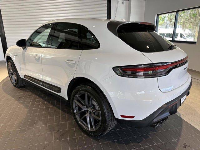 2024 porsche macan t