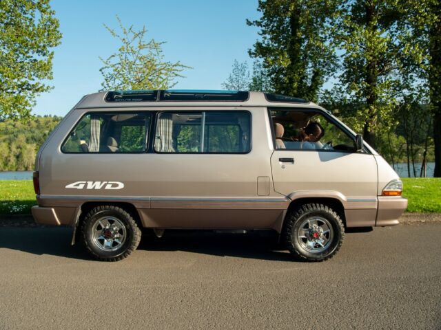 gorgeous 1991 toyota townace 4wd turbodiesel rhd jdm van, 55k miles!