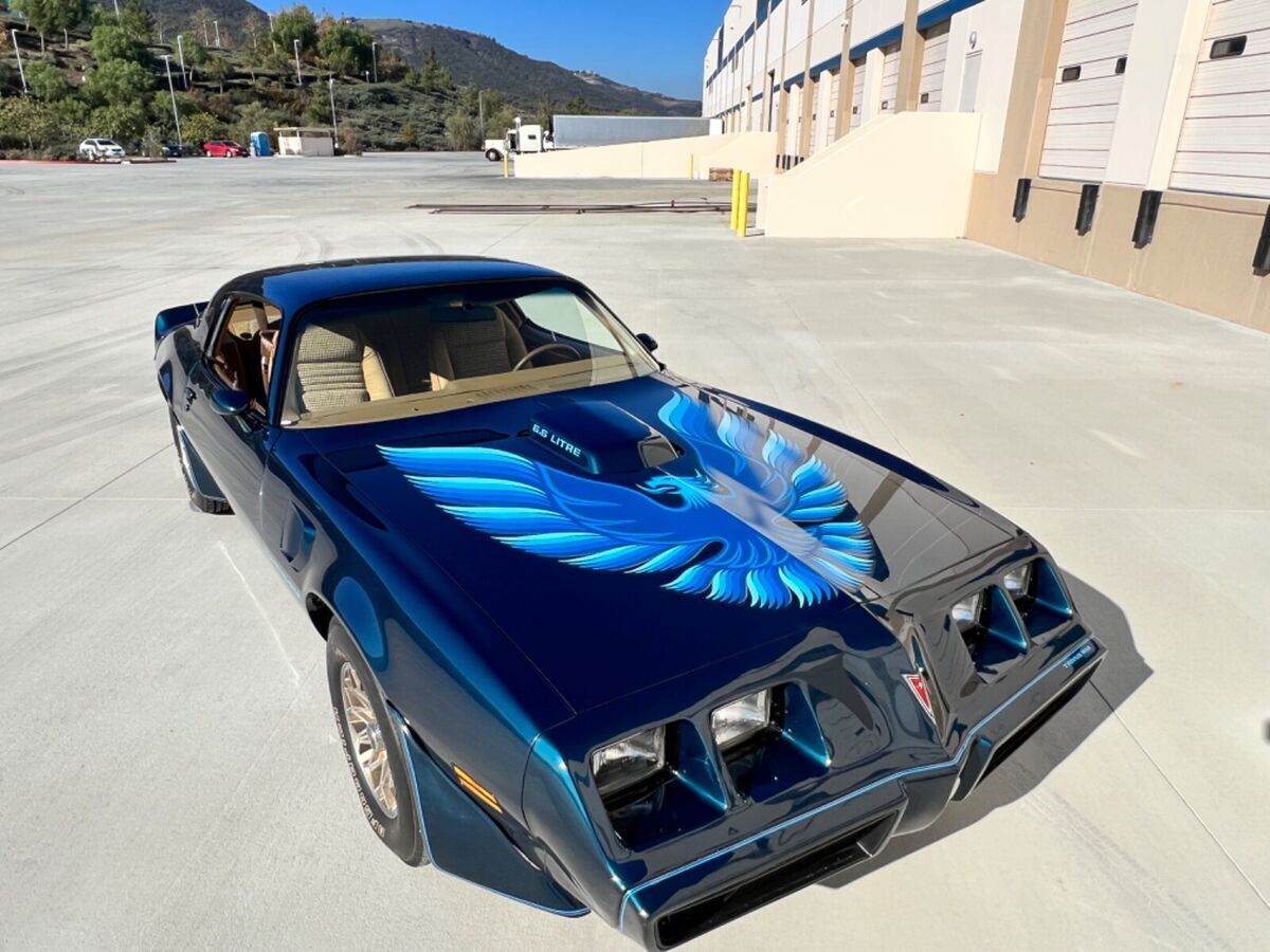 100% restored 2022 factory like new inside and out t/a show car socal