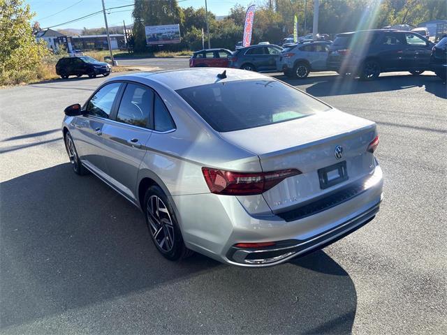 2022 volkswagen jetta 1.5t sel