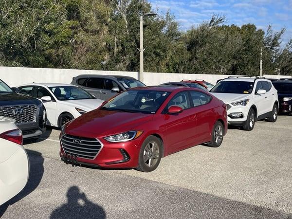 2018 hyundai elantra in northwoods, illinois