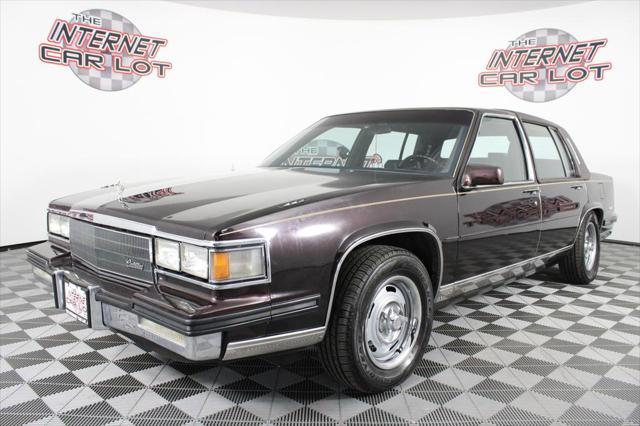 1985 cadillac fleetwood 4d sedan