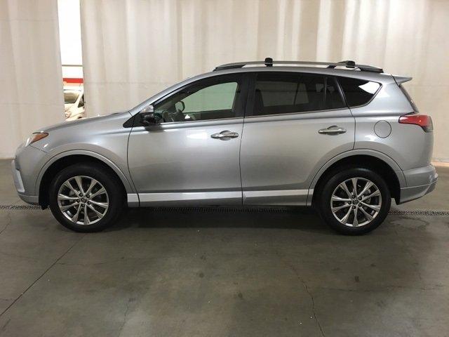 certified 2017 toyota rav4 platinum grants pass, or 97527 for sale in grants pass, oregon
