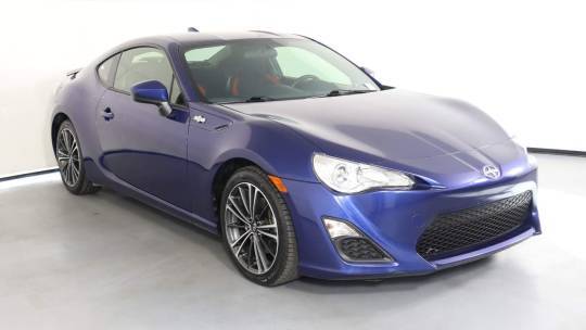 2015 Scion se