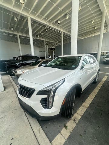 2022 cadillac xt4 luxury