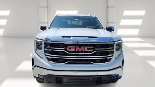 2024 GMC slt