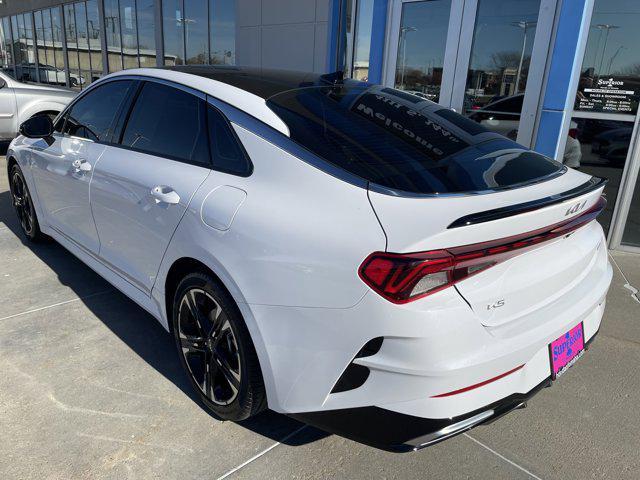 2023 kia k5 gt-line
