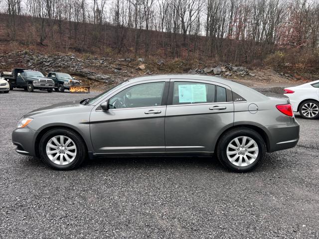 2012 chrysler 200 touring