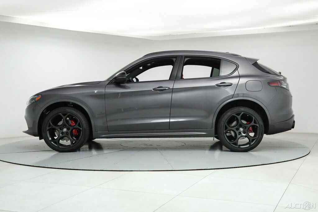 2024 alfa romeo stelvio ti