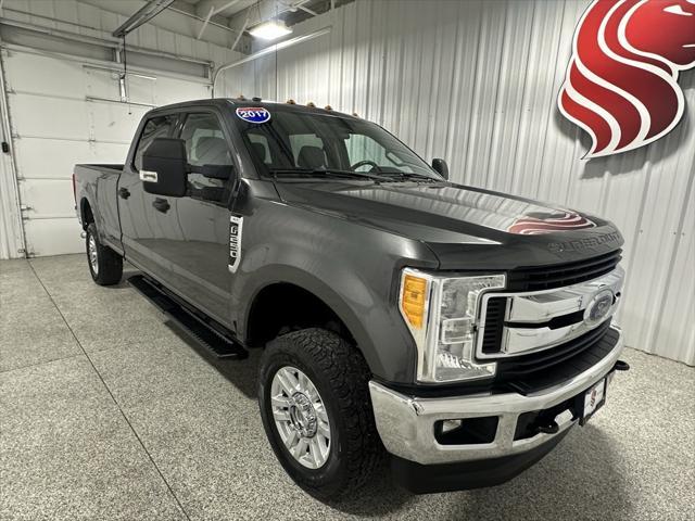 2017 ford f-250 xlt