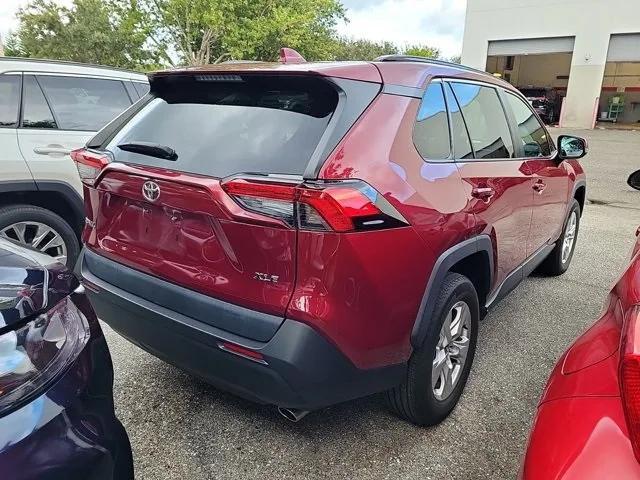 2021 toyota rav4 xle