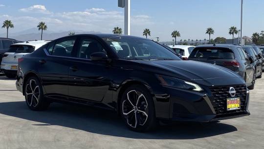 2025 Nissan Altima