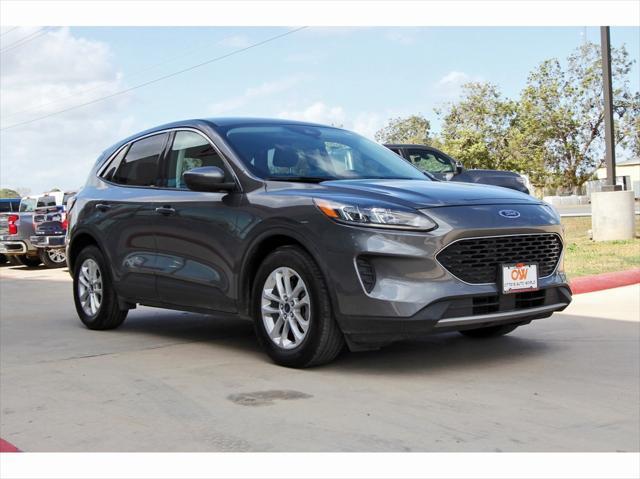 2021 ford escape se