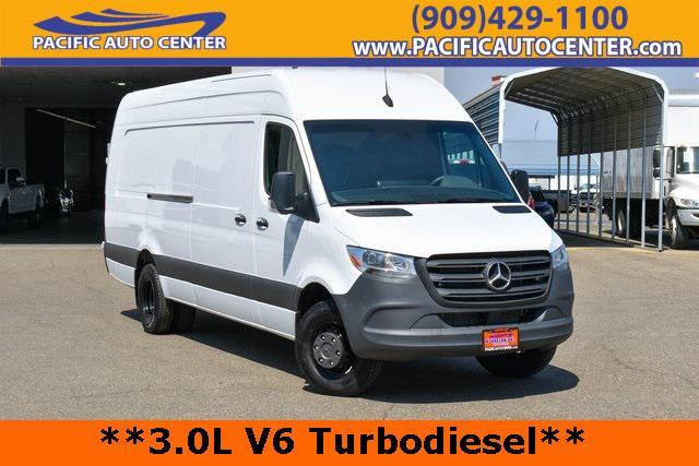 2022 mercedes-benz sprinter 3500xd high roof