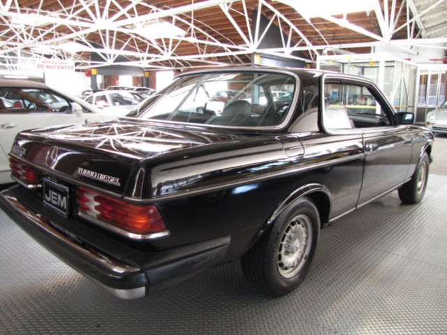 great driving investment, no rust, no accidents, bio fuel ready a true mercedes