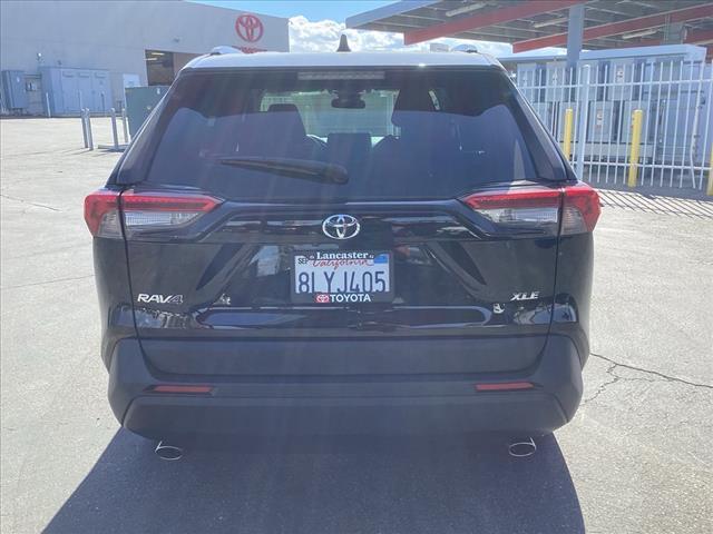 2019 toyota rav4 xle