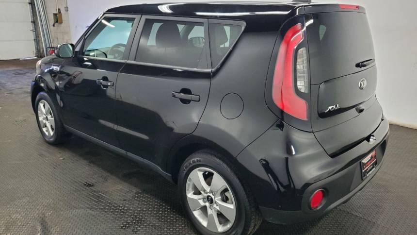 2019 kia soul base