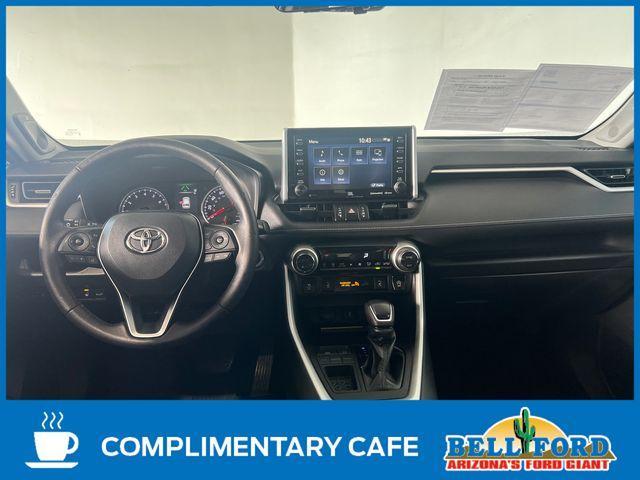 2021 toyota rav4 xle premium