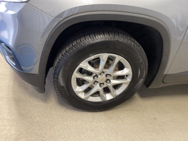 2020 chevrolet traverse ls