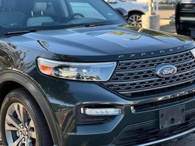 2021 ford explorer xlt