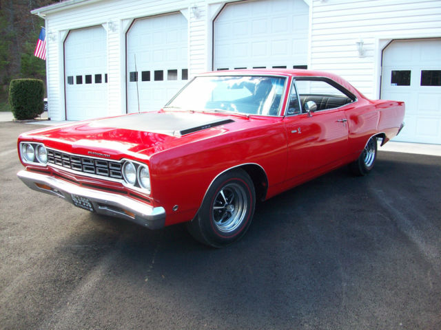 1968 plymouth roadrunner 440 at option loaded! 89k original! no rust ever!