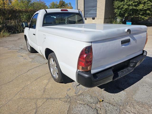 2013 toyota tacoma base