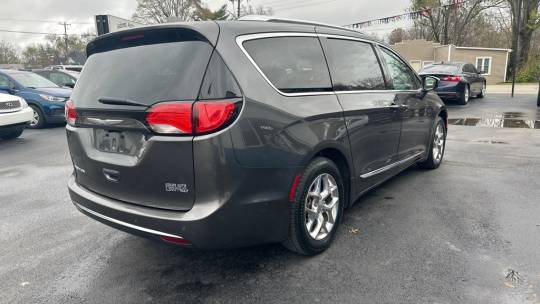 2017 Chrysler Pacifica