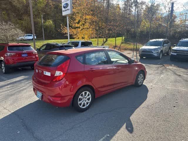2012 hyundai accent gs
