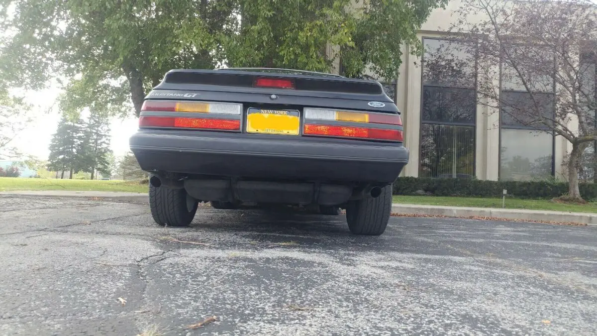 1986 mustang gt 5.0 5spd