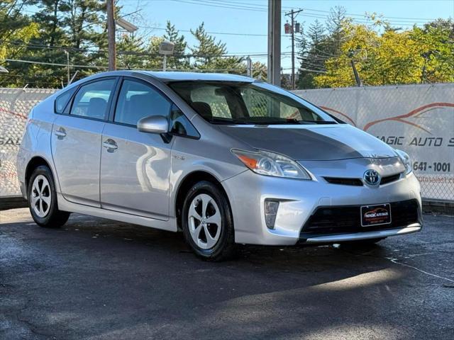 2012 toyota prius three