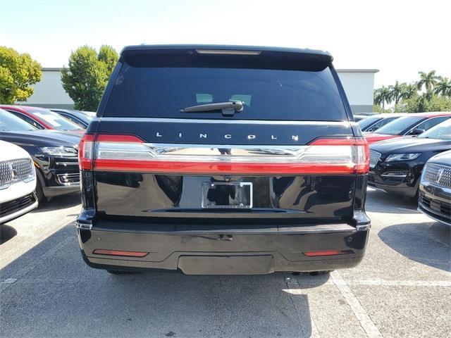 2018 lincoln navigator select