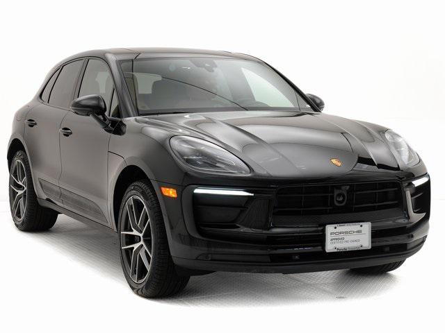 2024 porsche macan base