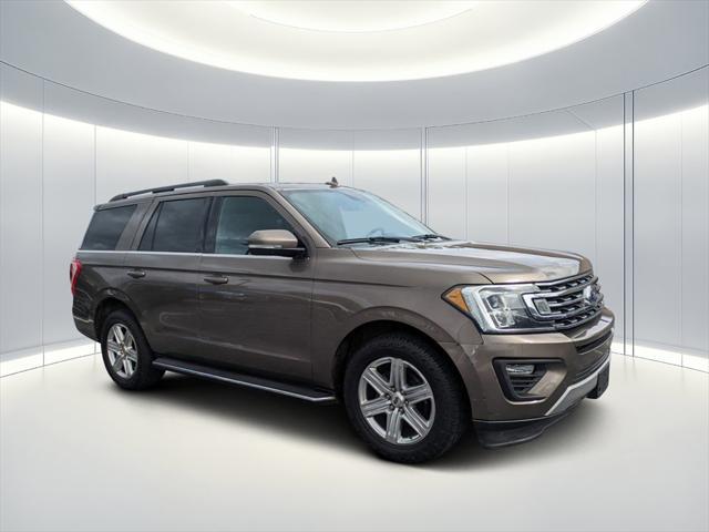 2019 ford expedition xlt