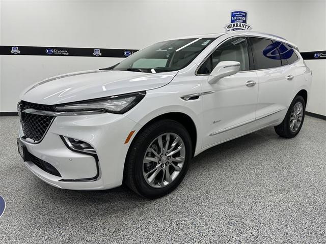 2023 buick enclave avenir awd