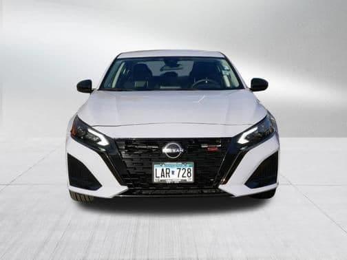 2023 nissan altima 2.5 sr in south saint paul, minnesota