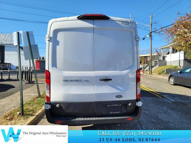 2019 ford transit-150 base