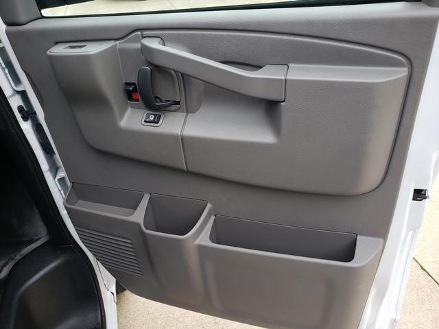 2017 chevrolet express 2500 work van