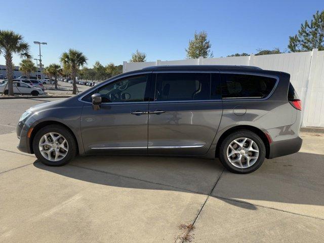 2018 chrysler pacifica touring-l