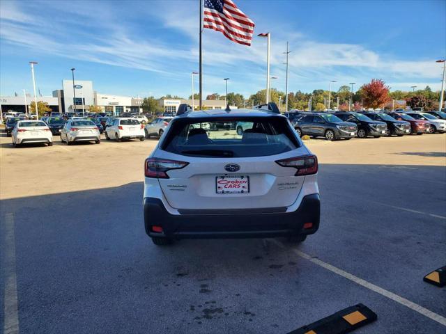 2023 subaru outback base