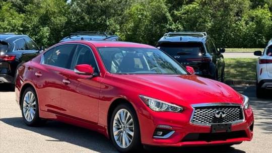 2021 infiniti q50 luxe