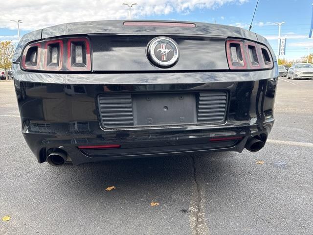 2014 ford mustang v6