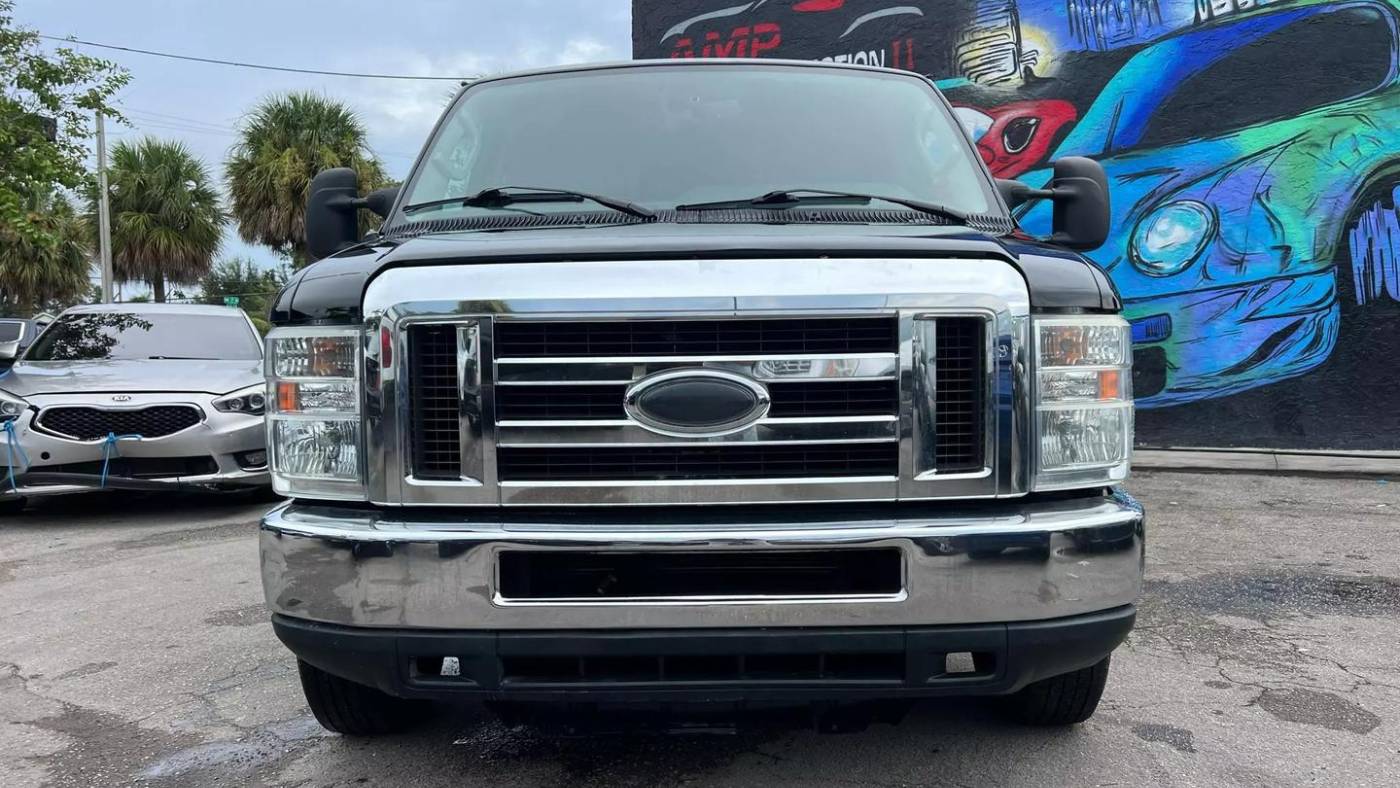 2014 ford e-series e-150