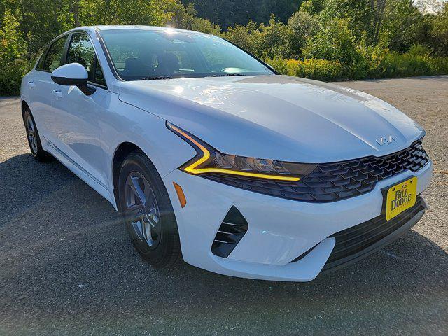 2022 kia k5 lxs