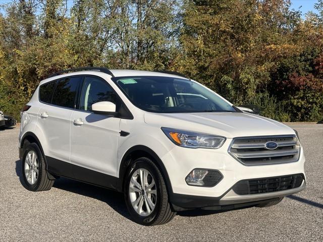 2018 ford escape se