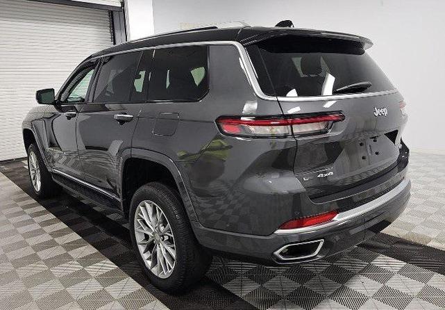 2022 jeep grand cherokee l summit