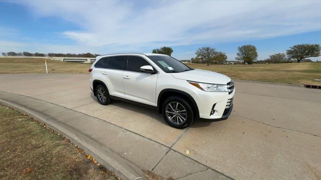 2019 toyota highlander xle